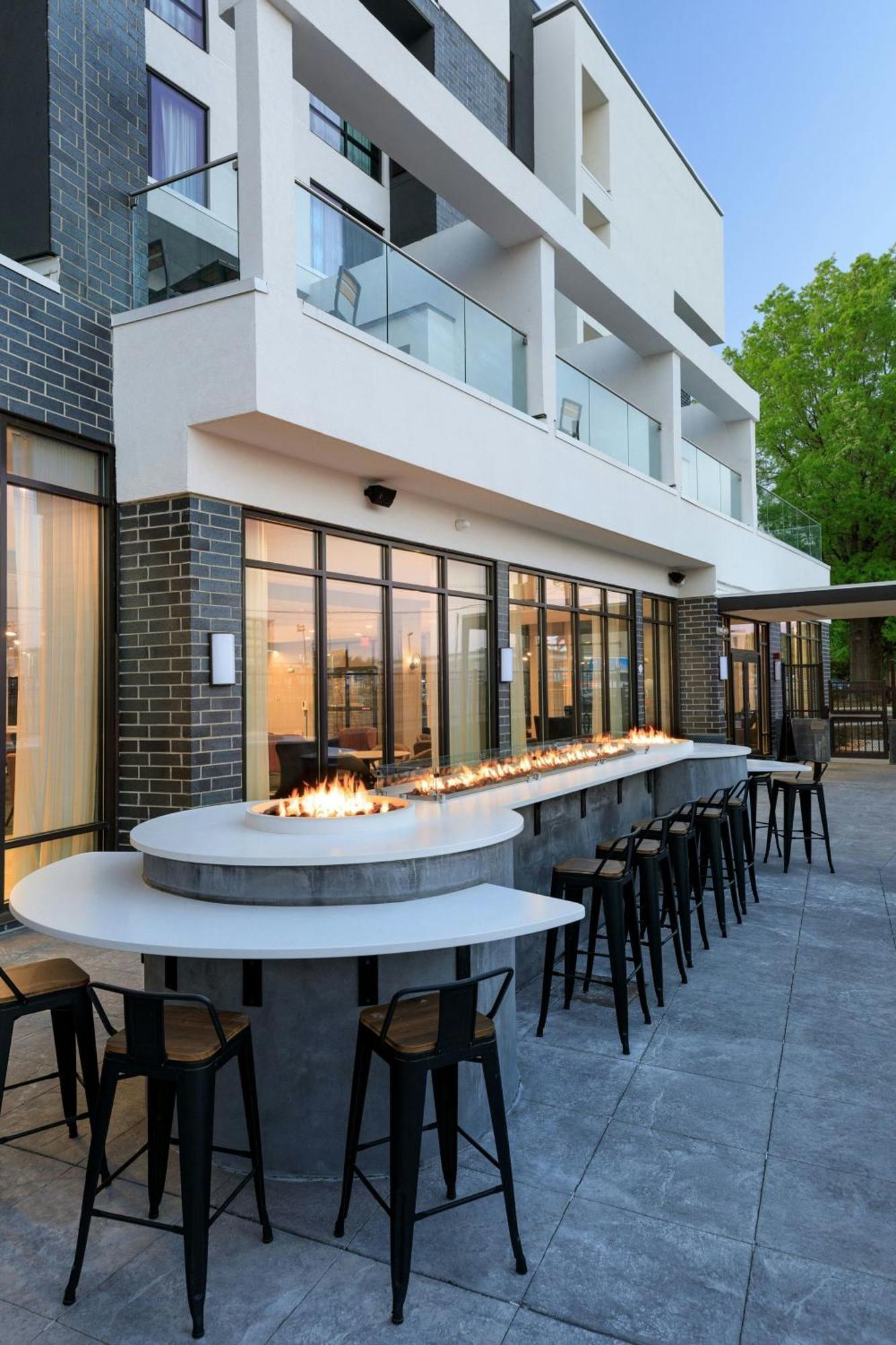 Courtyard By Marriott Richmond Scott'S Addition Extérieur photo